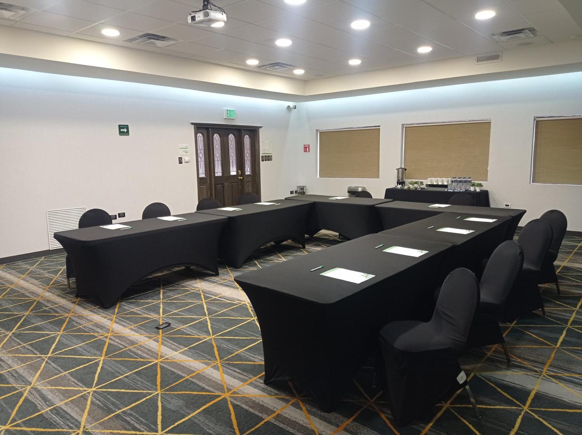 Holiday Inn & Suites Chihuahua Expo By Ihg Τσιχουάχουα Εξωτερικό φωτογραφία